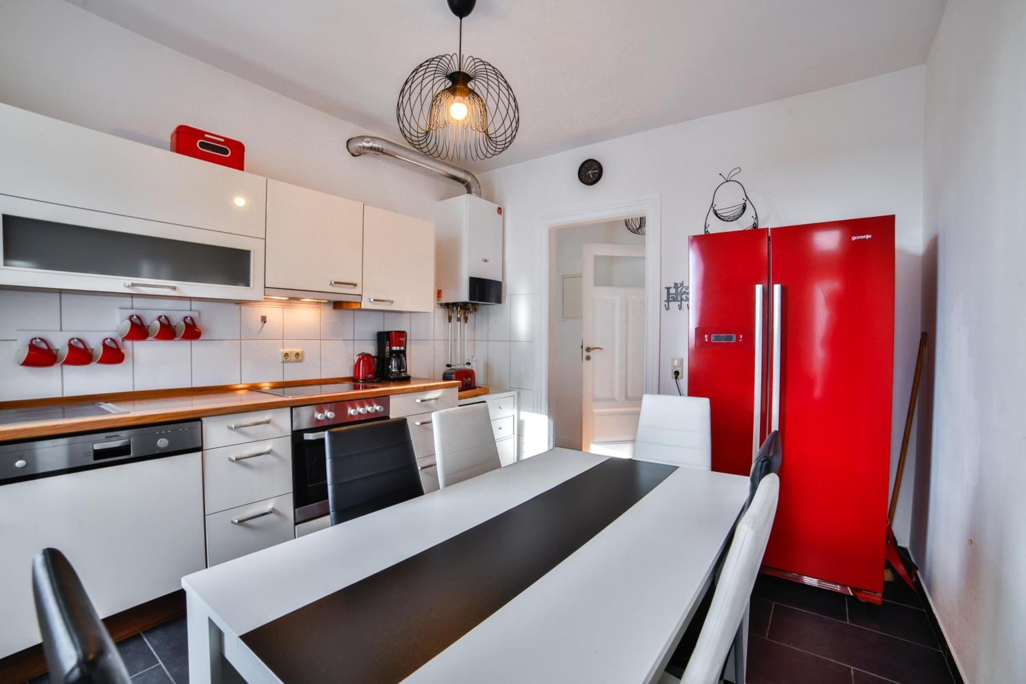 Exklusives Apartment Im Historischen Wohnhaus Mit Kamin, Bad & Viel Platz ブレーマーハーフェン エクステリア 写真