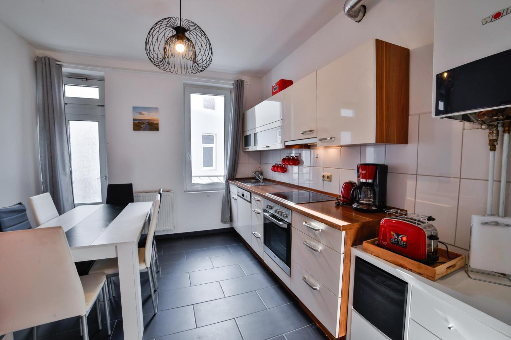 Exklusives Apartment Im Historischen Wohnhaus Mit Kamin, Bad & Viel Platz ブレーマーハーフェン エクステリア 写真